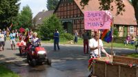 CSD Wendland queere Demontranten mit Plakaten